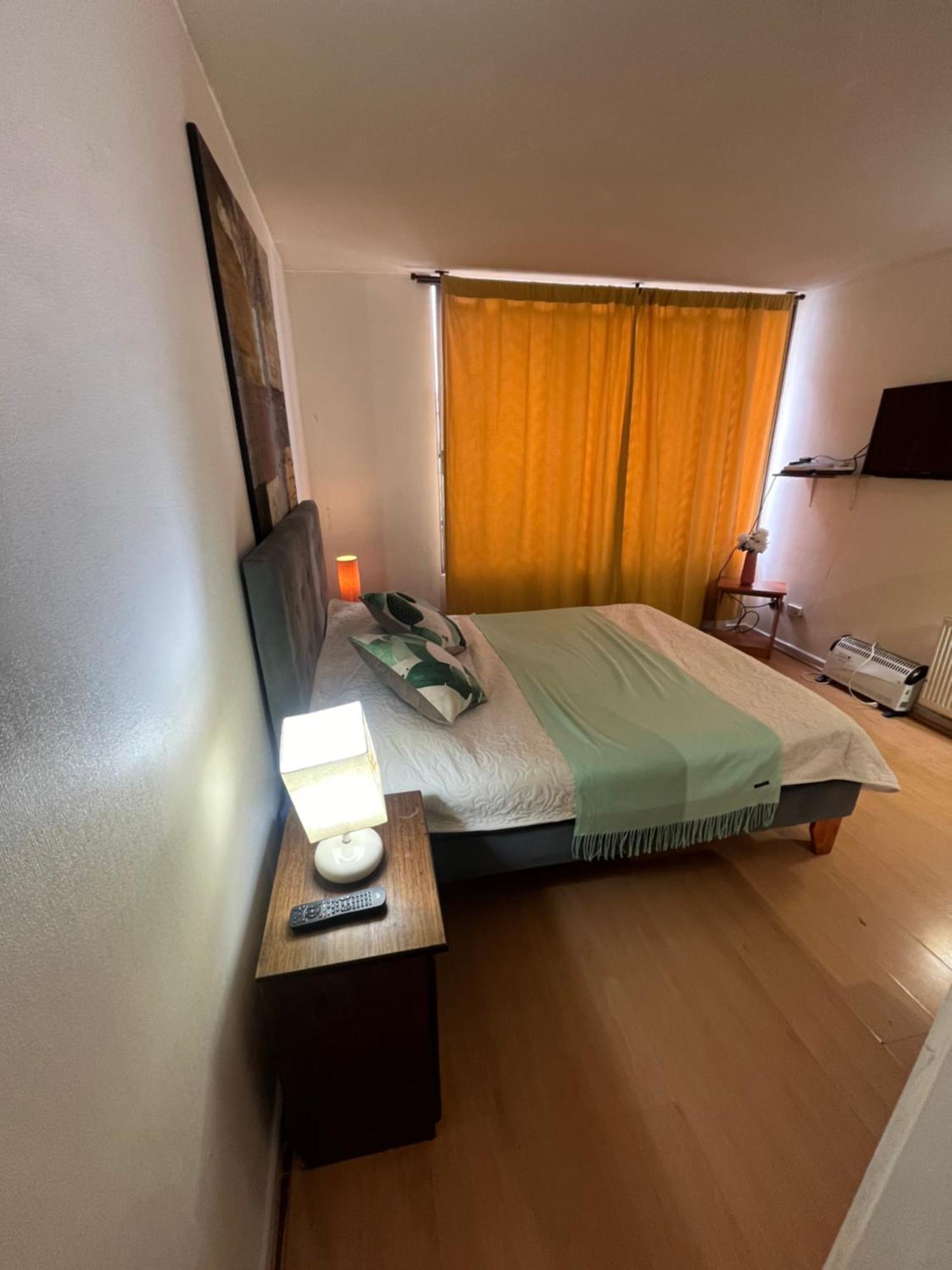 Amoblados Guscar Apartment ซานติอาโก ภายนอก รูปภาพ