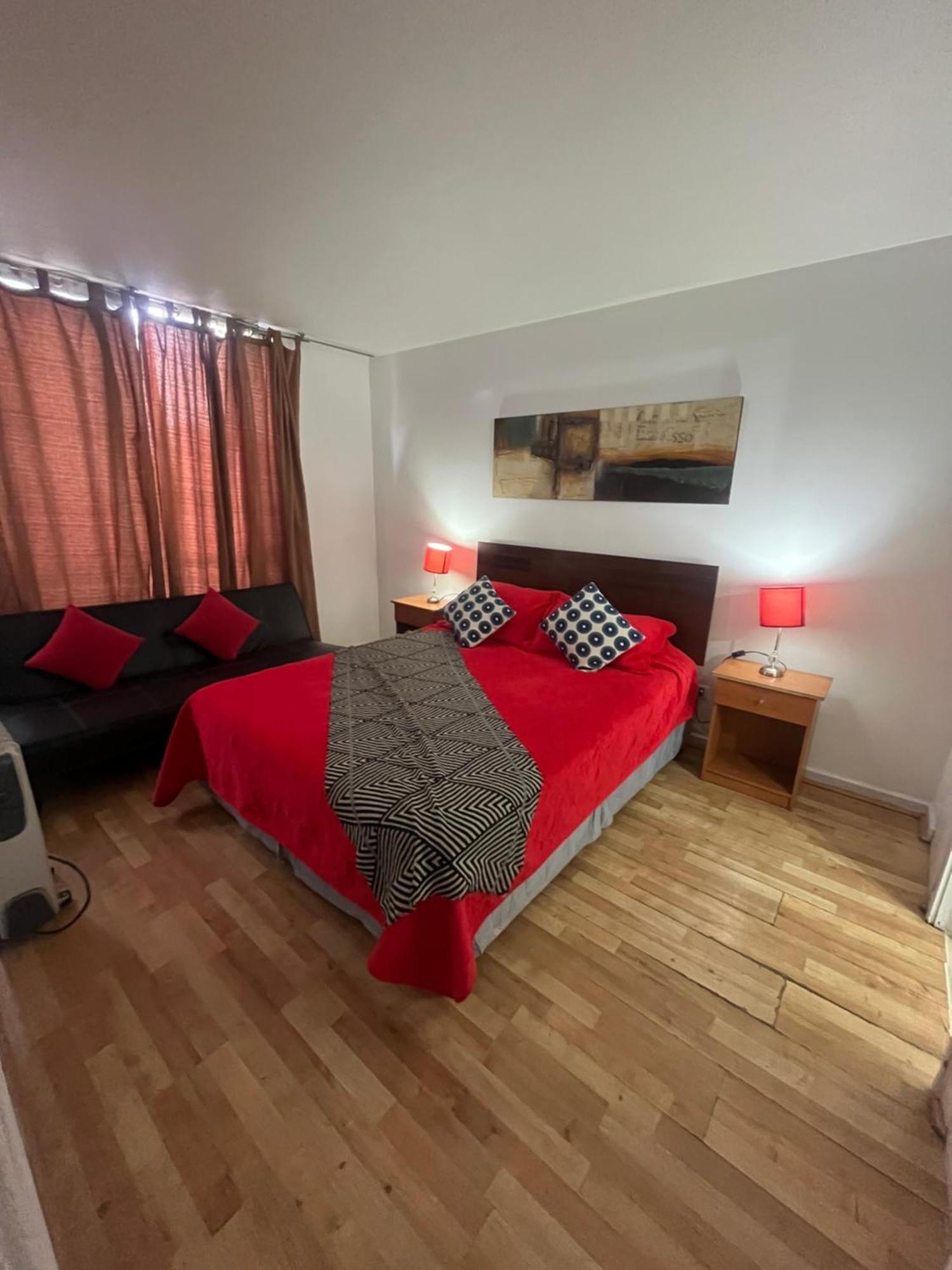 Amoblados Guscar Apartment ซานติอาโก ภายนอก รูปภาพ