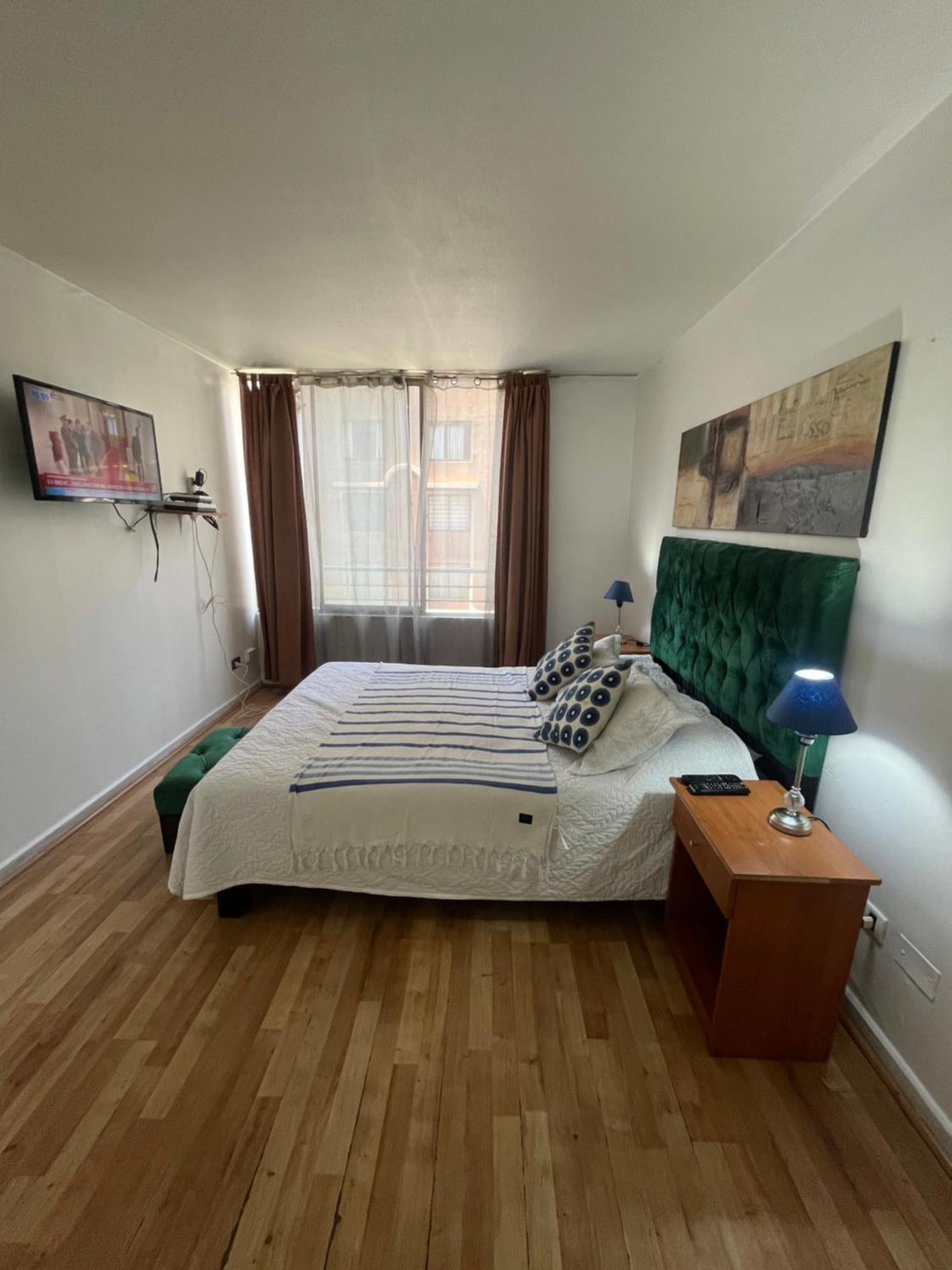 Amoblados Guscar Apartment ซานติอาโก ภายนอก รูปภาพ